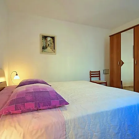 Nino-3 Apartman Poreč